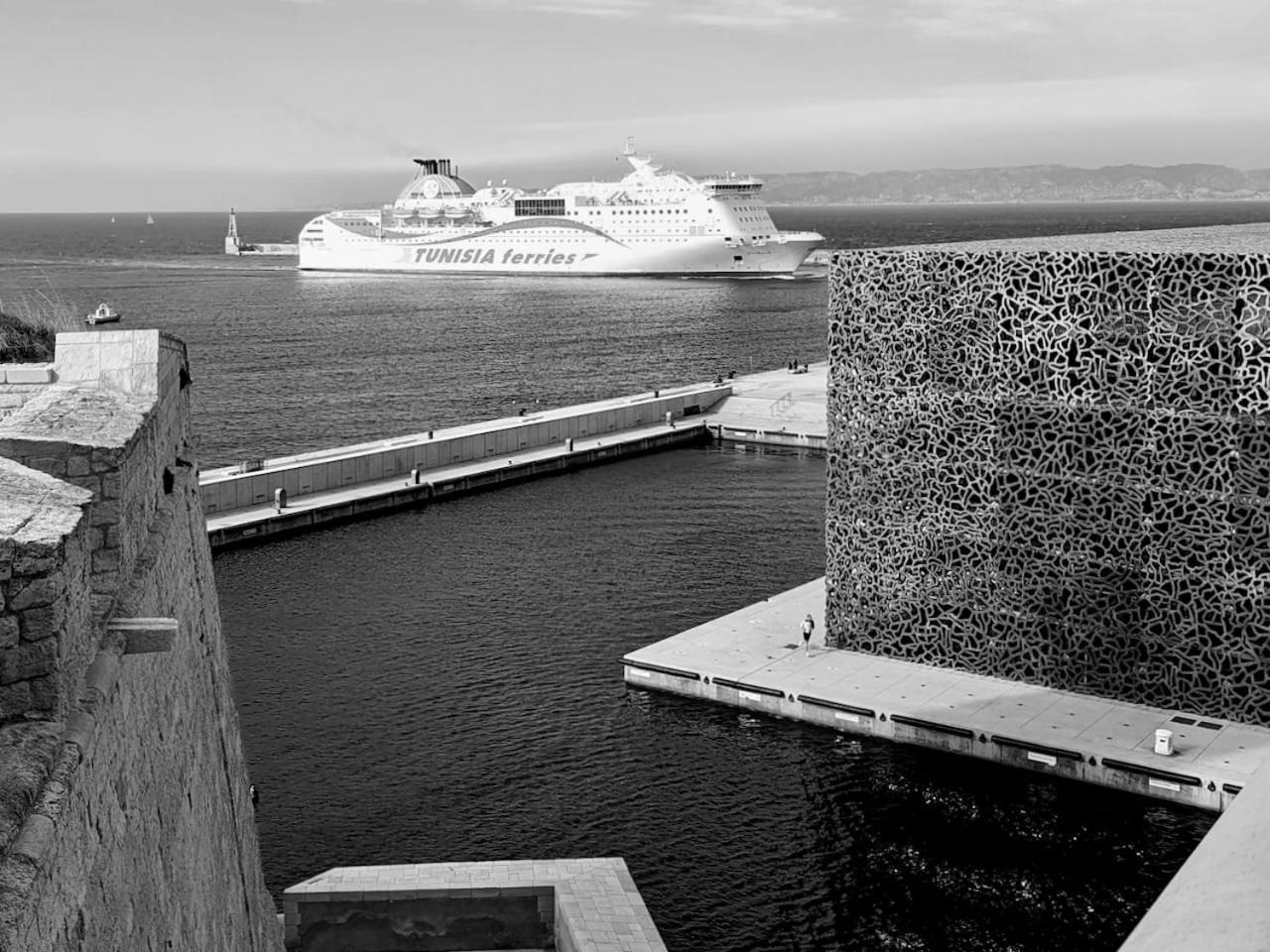 L'Elegant Lumineux Ancien Couvent Leilighet Marseille Eksteriør bilde